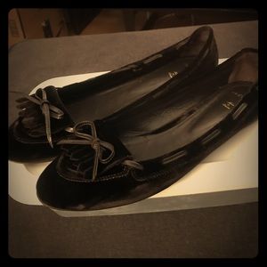 Unuitzer velvet brown loafers